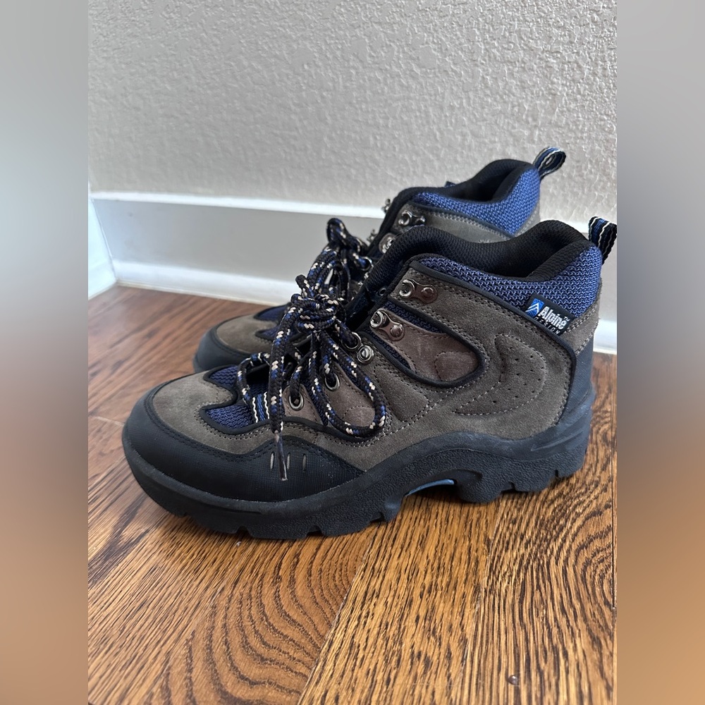Alpine Womens Black and Brown Leather Hiking Ankle Outdoor Boots size 7.5 - Picture 4 of 8